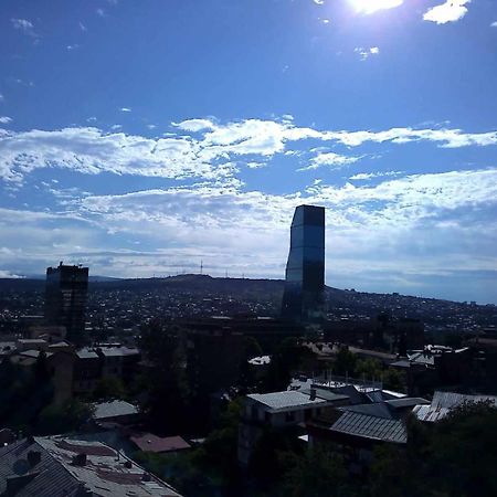 Janika Apartments Тбілісі Екстер'єр фото