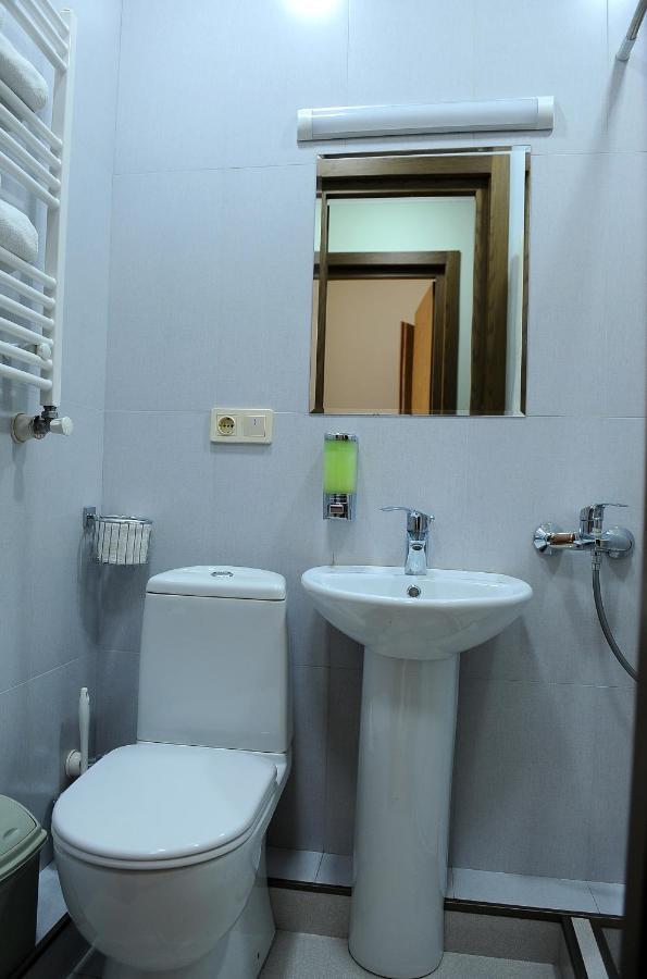 Janika Apartments Тбілісі Екстер'єр фото
